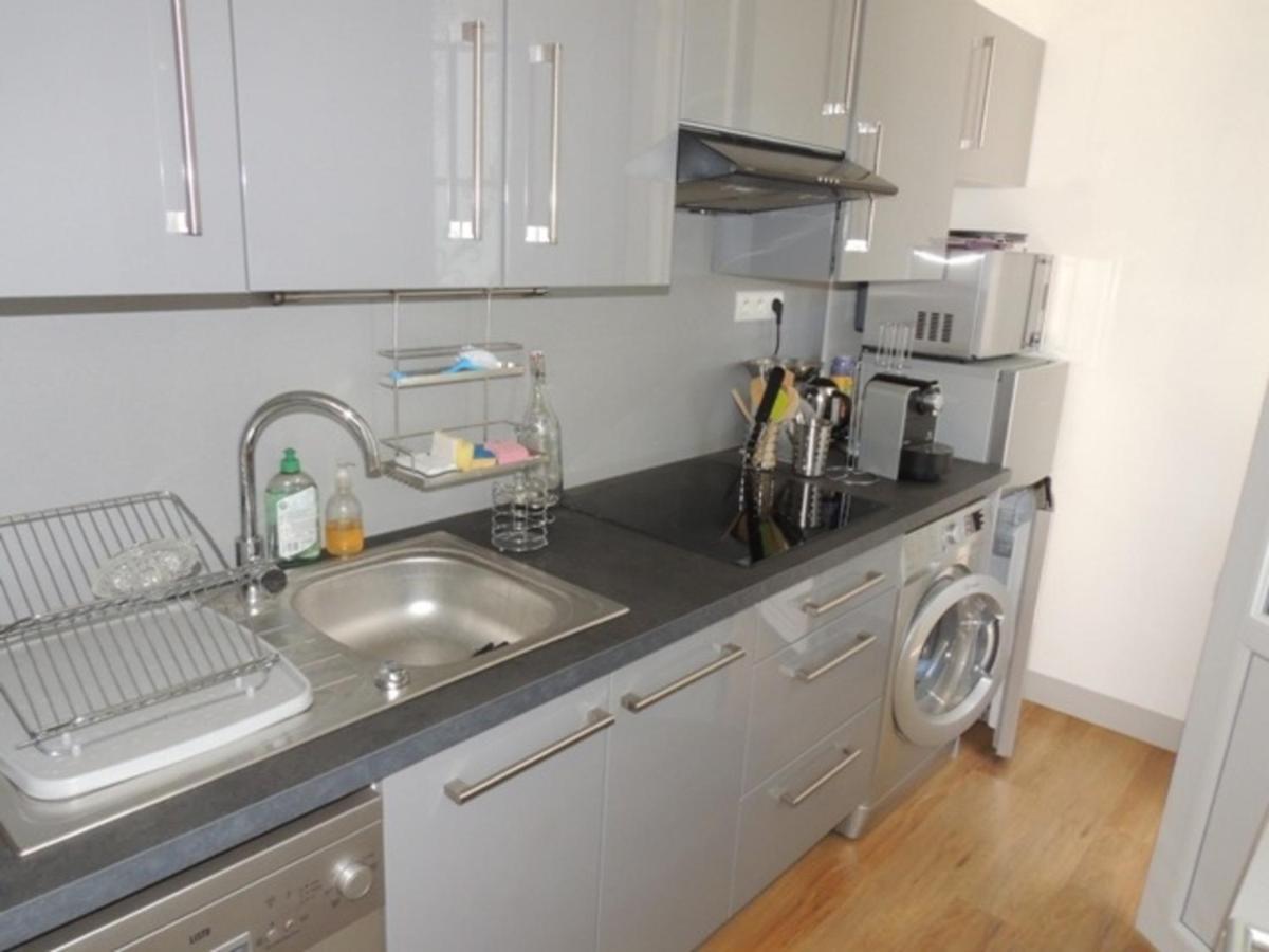 Appartement T3 Confortable A 300M Plage, Terrasse, Proche Commerces Et Marche Central - Fr-1-71-51 Royan Buitenkant foto