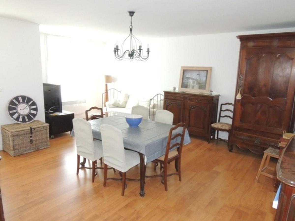 Appartement T3 Confortable A 300M Plage, Terrasse, Proche Commerces Et Marche Central - Fr-1-71-51 Royan Buitenkant foto